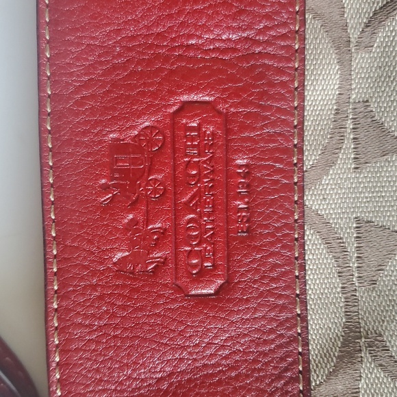 Coach Handbag - Picture 4 of 16